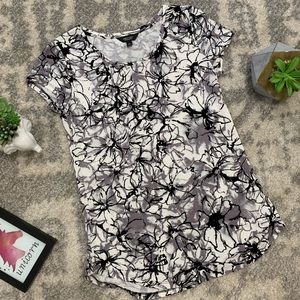 Simply Vera Vera Wang | velvet floral print tshirt